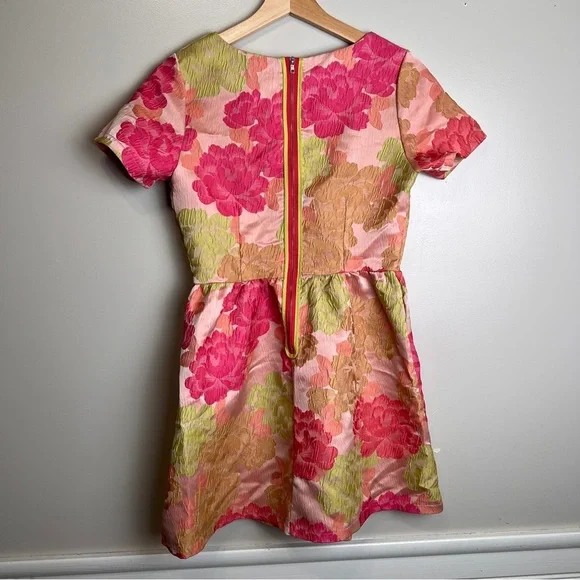 KOKO Pink Floral Patterned Designer Short Sleeve Dress Size Small EUC - Picture 4 of 6